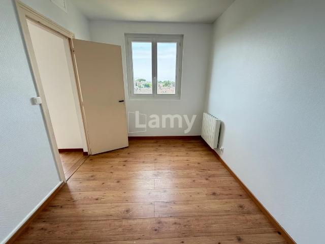 Location Appartement Rue Victor Hugo, Châlette sur Loing