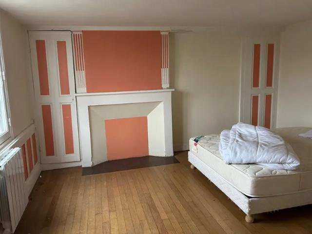 Location Appartement Rue Victor Hugo, Château Renault