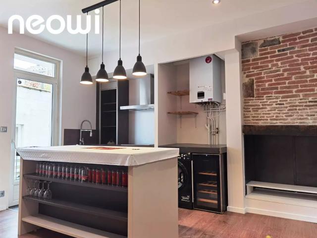 Location Appartement Rue Victor Hugo, Aurillac