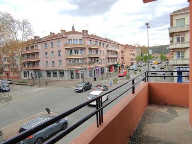 Location Appartement Rue Victor Hugo, Givors