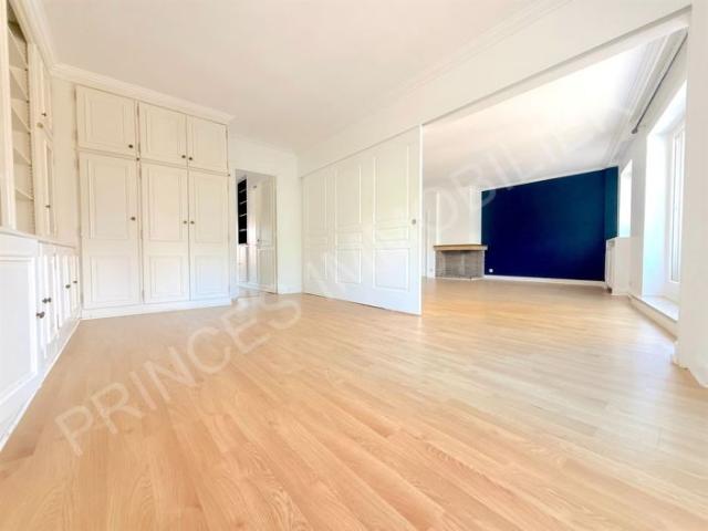 Location Appartement Rue Victor Hugo, Issy les Moulineaux