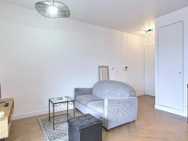 Location Appartement Rue Victor Hugo, Issy les Moulineaux