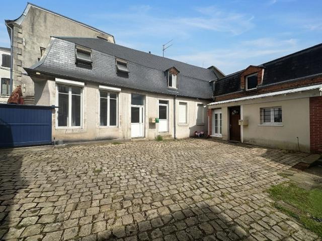 Location Appartement Rue Victor Hugo, Vierzon