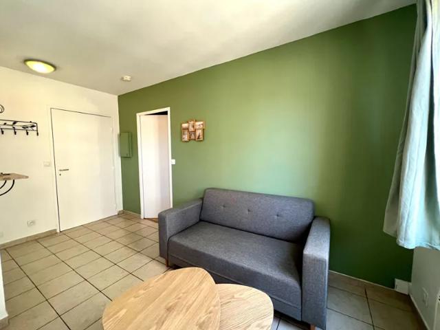 Location Appartement Rue Villeneuve, Lyon