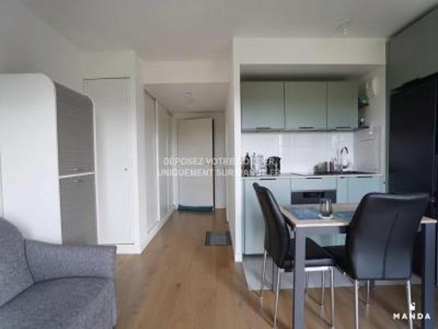 location appartement rueil malmaison 1 pièce 27 m2 hauts de seine 92500 937 € / mois