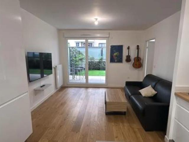 location appartement rueil malmaison 2 pièces 40 m2 hauts de seine 92500 1415 € / mois