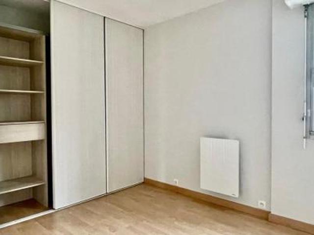 location appartement rueil malmaison 2 pièces 45 m2 hauts de seine 92500 1097 € / mois