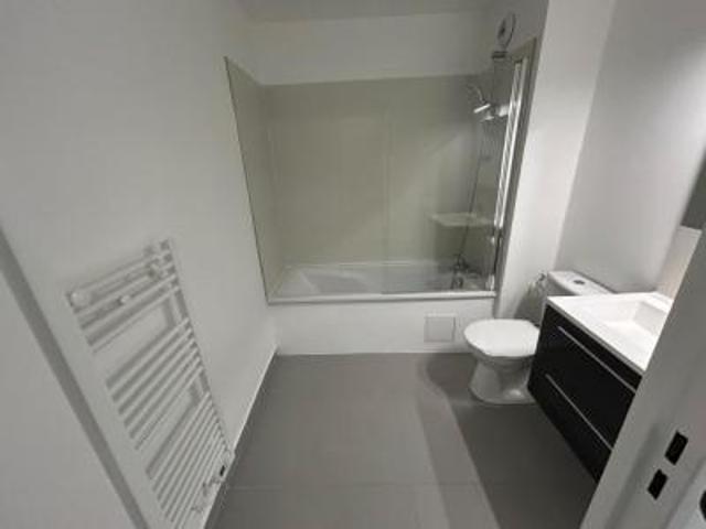 location appartement rueil malmaison 2 pièces 49 m2 hauts de seine 92500 1176 € / mois