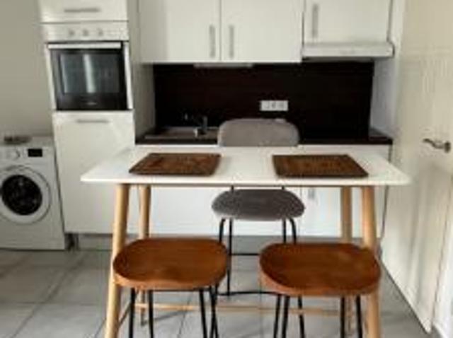 location appartement sables d'olonne 1 pièce 31 m2 vendee 85100 502 € / mois