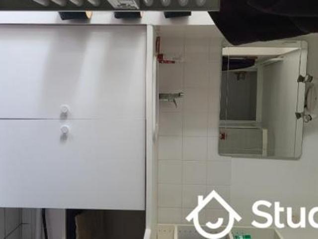 location appartement saclay 1 pièce 28 m2 essonne 91400 620 € / mois