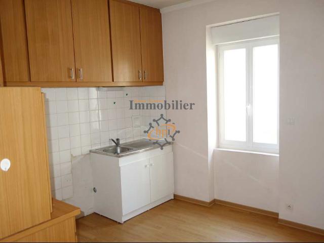 Location appartement Saint Affrique 4 pièces 100m² 596€ | Hubert Peyrottes Immobilier