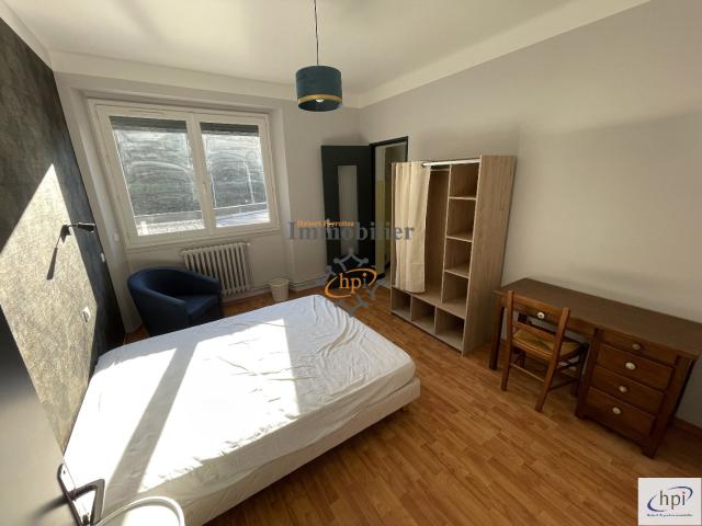 Location appartement Saint Affrique 1 pièce 15m² 380€ | Hubert Peyrottes Immobilier