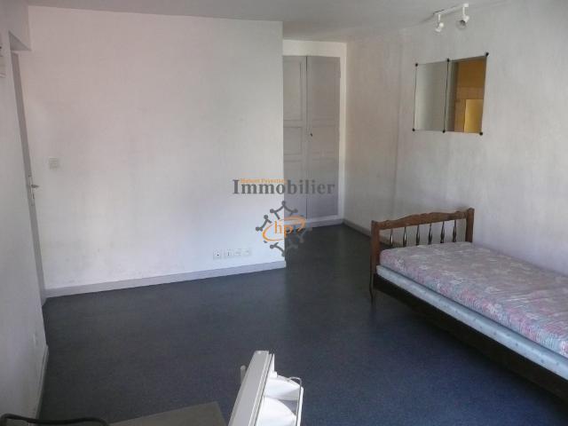 Location appartement Saint Affrique 1 pièce 20m² 311€ | Hubert Peyrottes Immobilier