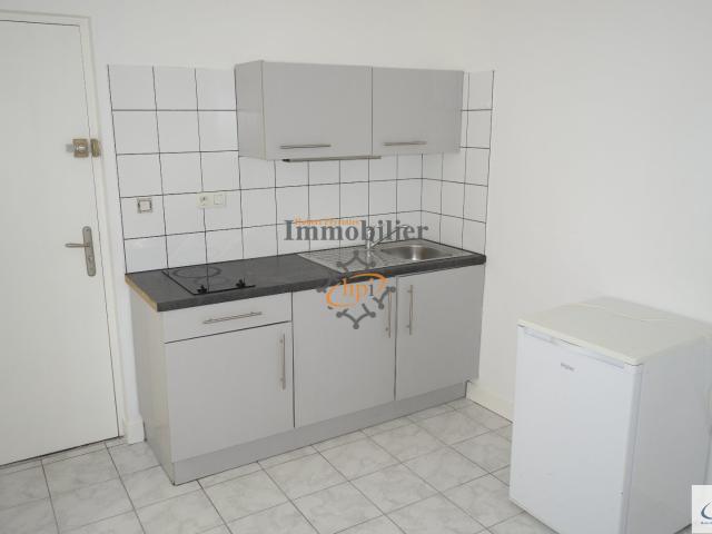 Location appartement Saint Affrique 1 pièce 22m² 297€ | Hubert Peyrottes Immobilier