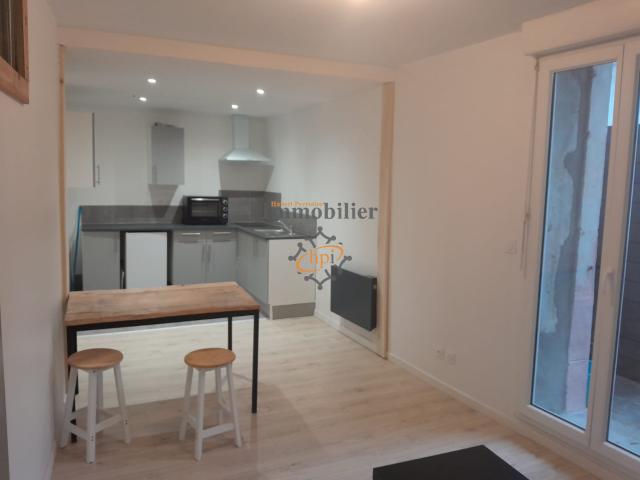 Location appartement Saint Affrique 2 pièces 42m² 530€ | Hubert Peyrottes Immobilier