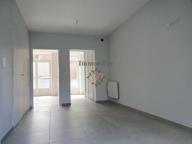 Location appartement Saint Affrique 2 pièces 54m² 495€ | Hubert Peyrottes Immobilier