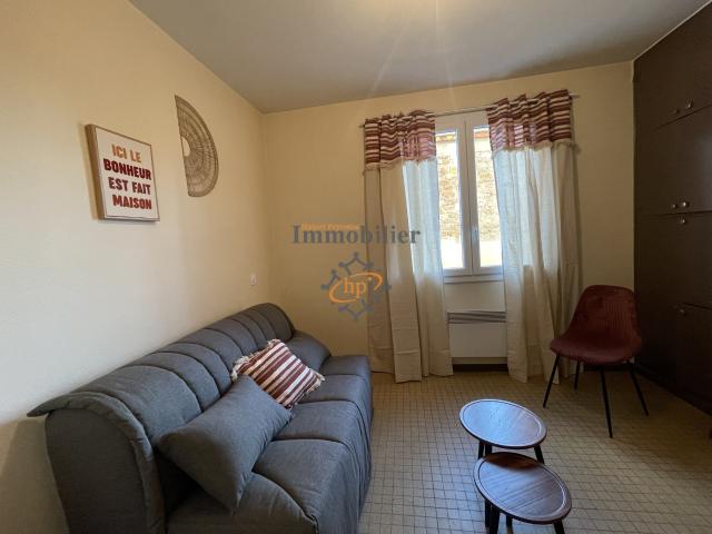 Location appartement Saint Affrique 2 pièces 27m² 420€ | Hubert Peyrottes Immobilier