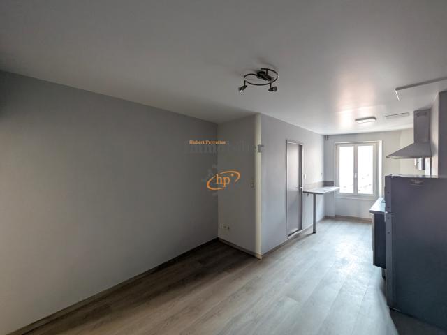 Location appartement Saint Affrique 3 pièces 46m² 460€ | Hubert Peyrottes Immobilier