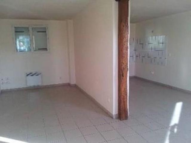 location appartement saint aubin de blaye 4 pièces 100 m2 gironde 33820 700 € / mois