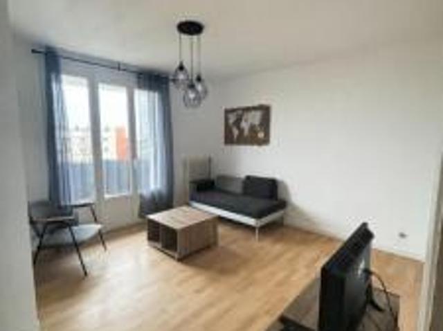 location appartement saint brieuc 1 pièce 10 m2 cotes d'armor 22000 358 € / mois