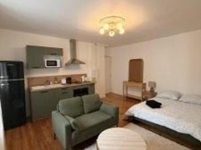 location appartement saint brieuc 1 pièce 27 m2 cotes d'armor 22000 530 € / mois