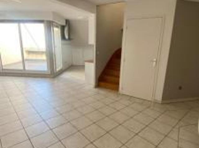 location appartement saint brieuc 5 pièces 104 m2 cotes d'armor 22000 946 € / mois