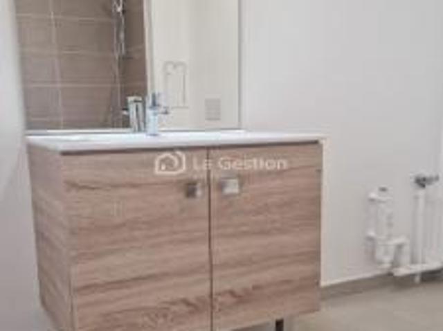 location appartement saint cyr l'ecole 1 pièce 33 m2 yvelines 78210 750 € / mois