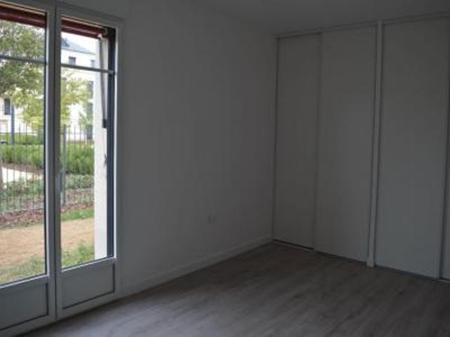 location appartement saint cyr sur loire 3 pièces 60 m2 indre et loire 37540 734 € / mois