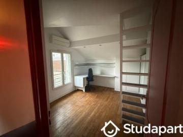 location appartement saint denis 1 pièce 10 m2 seine saint denis 93200 700 € / mois