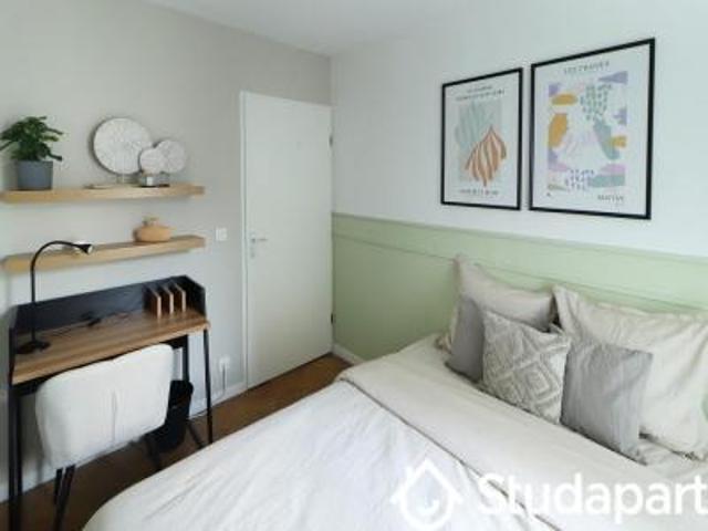 location appartement saint denis 1 pièce 11 m2 seine saint denis 93200 730 € / mois