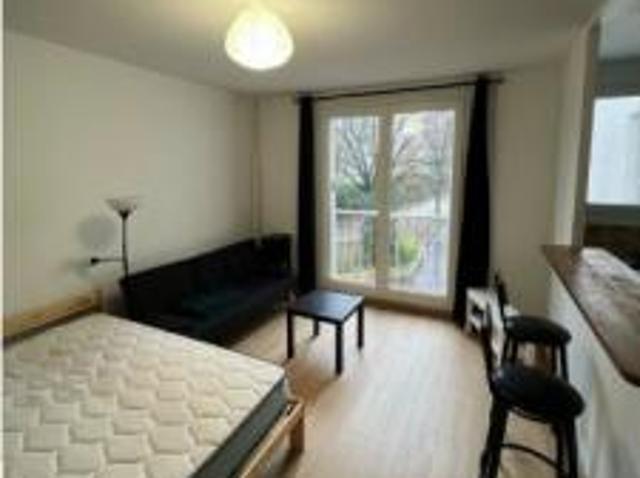 location appartement saint denis 1 pièce 32 m2 seine saint denis 93200 900 € / mois
