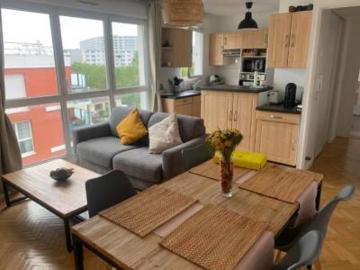 location appartement saint denis 2 pièces 47 m2 seine saint denis 93200 1050 € / mois