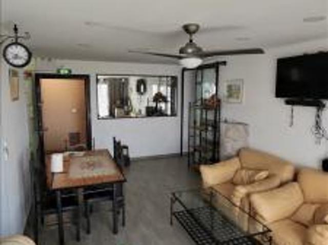 location appartement saint denis 2 pièces 51 m2 seine saint denis 93200 1300 € / mois