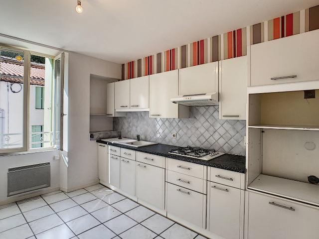Location appartement Saint etienne estrechoux, 75m² 3 pièces 518€ Hérault