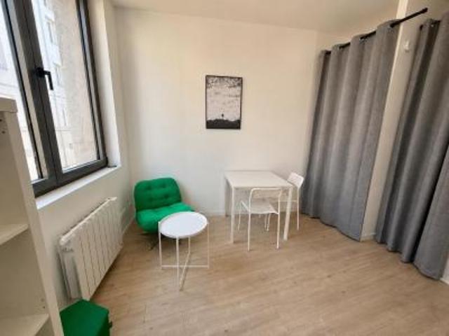 location appartement saint etienne 2 pièces 27 m2 loire 42100 520 € / mois