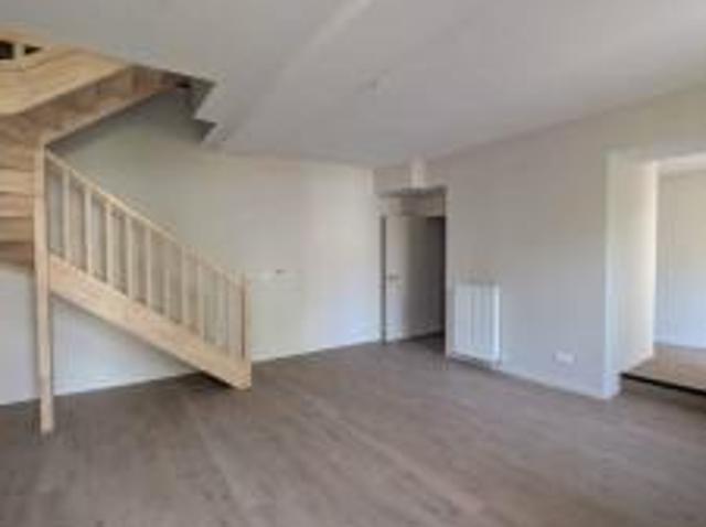 location appartement saint florentin 3 pièces 75 m2 yonne 89600 774 € / mois