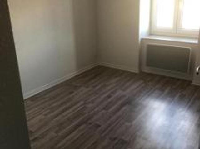 location appartement saint genest malifaux 3 pièces 60 m2 loire 42660 600 € / mois