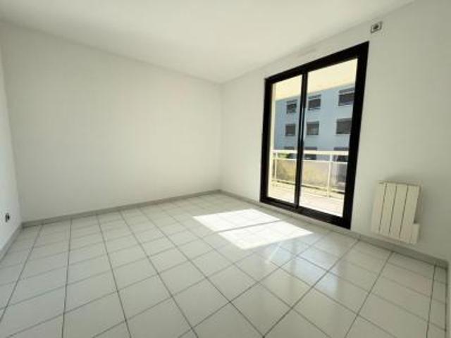 location appartement saint laurent du var 2 pièces 53 m2 alpes maritimes 06700 966 € / mois