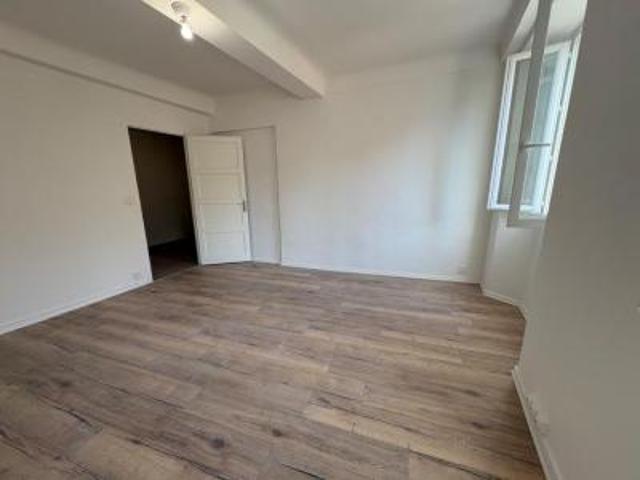 location appartement saint laurent du var 2 pièces 59 m2 alpes maritimes 06700 820 € / mois