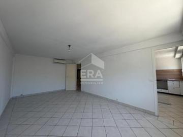 location appartement saint laurent du var 3 pièces 90 m2 alpes maritimes 06700 1340 € / mois