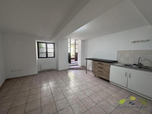 location appartement saint leonard de noblat 2 pièces 35 m2 haute vienne 87400 470 € / mois