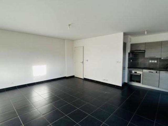 location appartement saint malo rotheneuf 3 pièces 66 m2 ille et vilaine 35400 996 € / mois