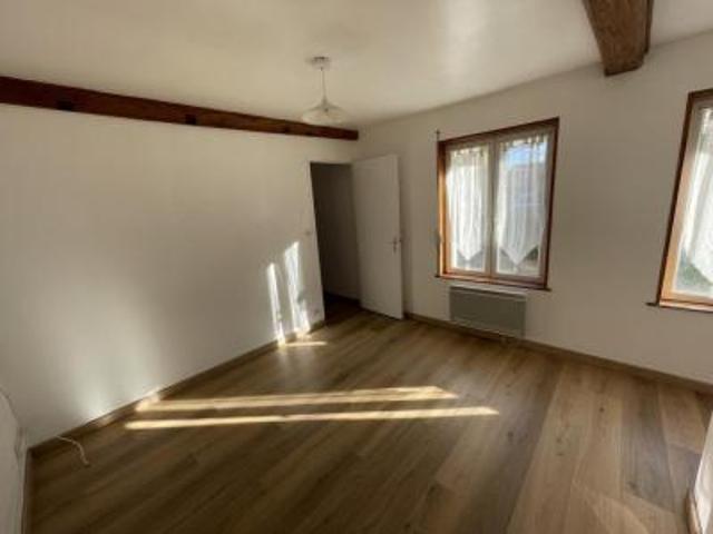 location appartement saint omer 2 pièces 25 m2 pas de calais 62500 480 € / mois