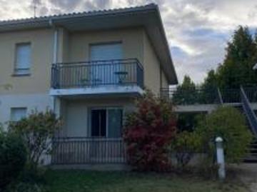 location appartement saint quentin de baron 2 pièces 32 m2 gironde 33750 560 € / mois