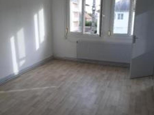 location appartement saint quentin 2 pièces 40 m2 aisne 02100 480 € / mois