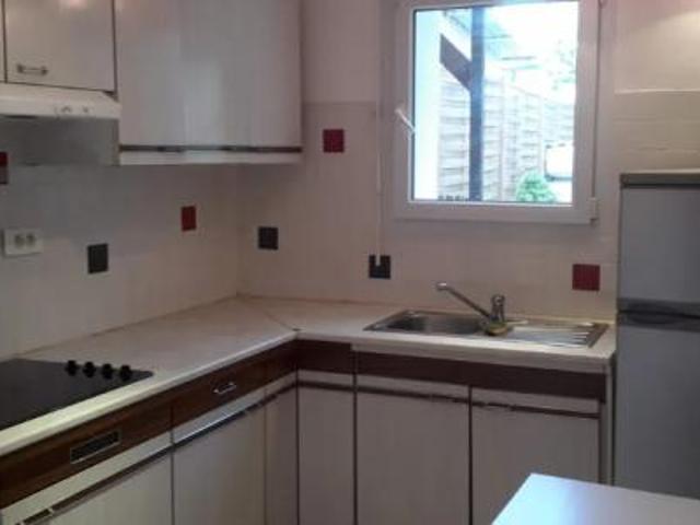 location appartement salleboeuf 2 pièces 42 m2 gironde 33370 560 € / mois