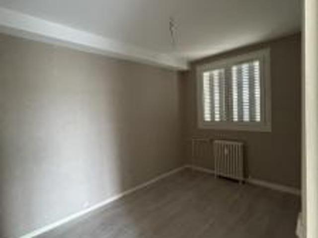 location appartement semur en auxois 5 pièces 68 m2 cote d'or 21140 600 € / mois