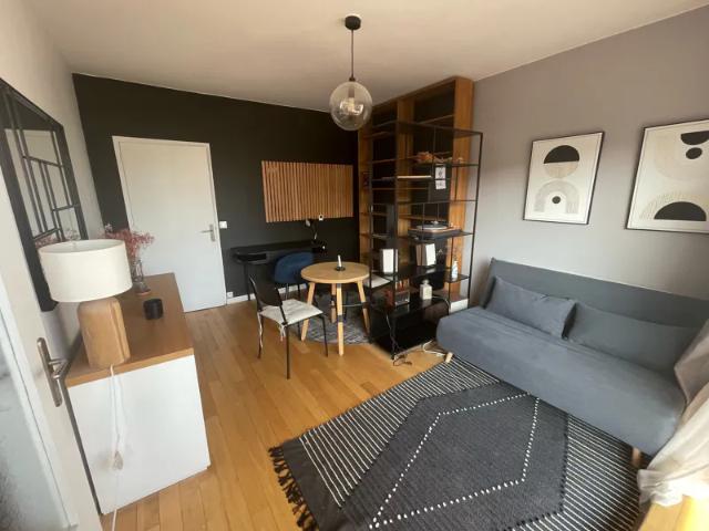 Location Appartement Sentier du Clos aux Renards, Le Plessis Robinson