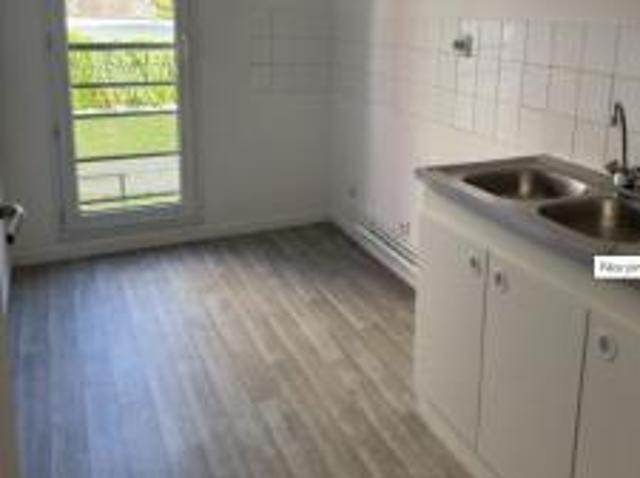 location appartement serifontaine 3 pièces 67 m2 oise 60590 541 € / mois