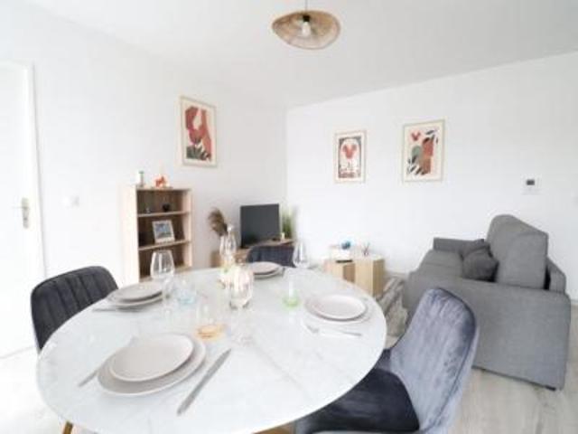 location appartement serris 3 pièces 65 m2 seine et marne 77700 1500 € / mois